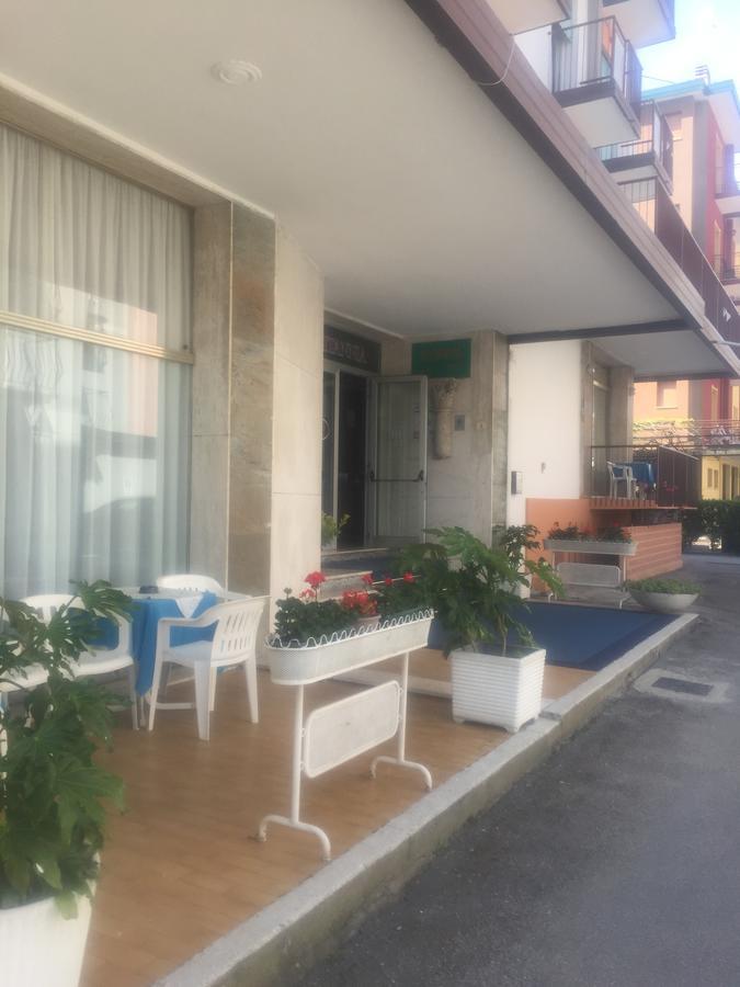 Hotel Britannia Lido di Jesolo Exterior foto